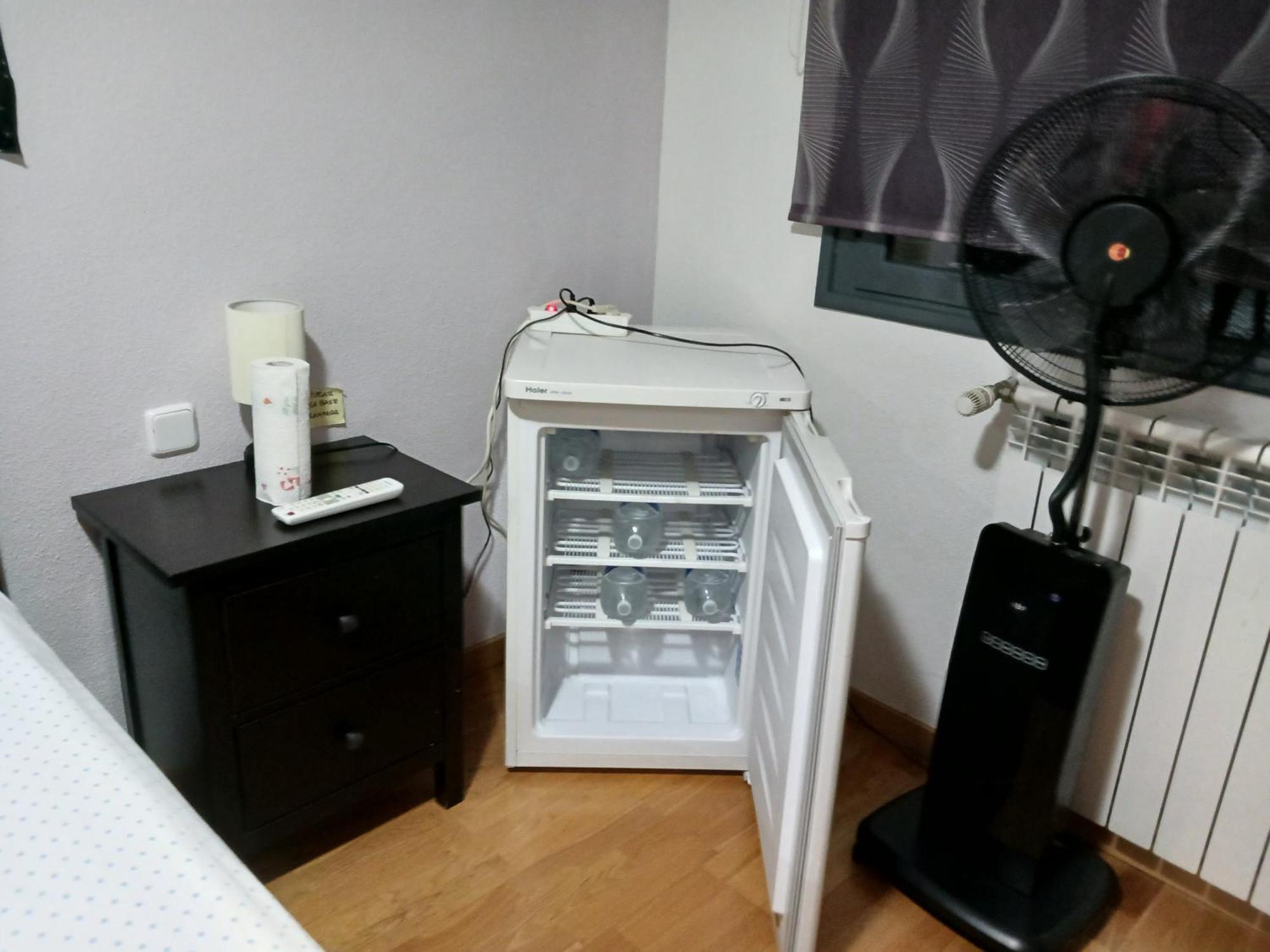 Individuales Madrid: Tranquil Airport Retreat * San Sebastian de los Reyes